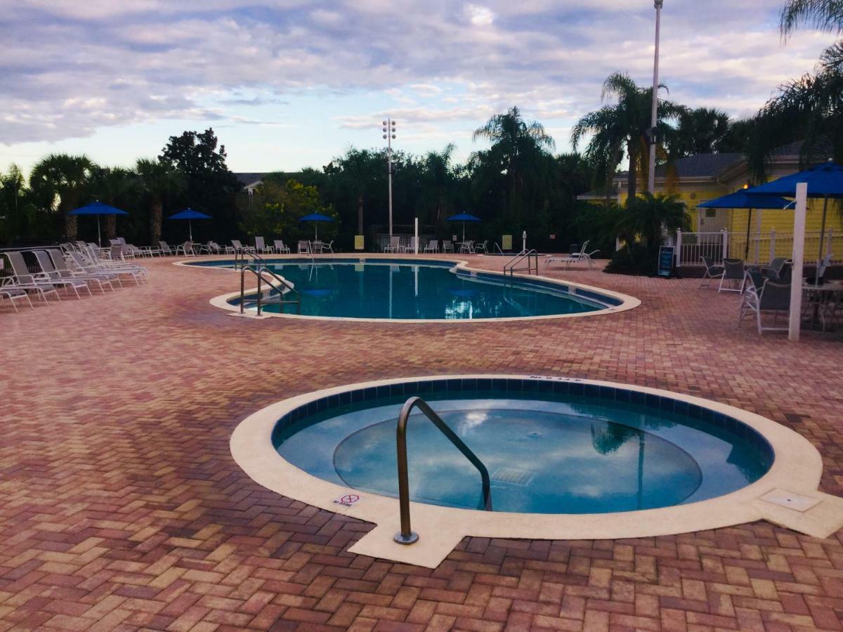 Beautiful 3 Bedroom Apartment Minutes From Disney! 키시미 외부 사진