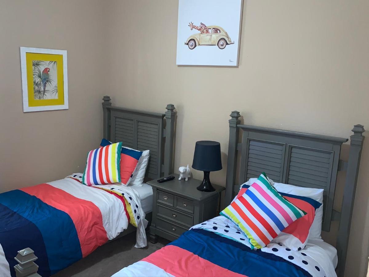 Beautiful 3 Bedroom Apartment Minutes From Disney! 키시미 외부 사진